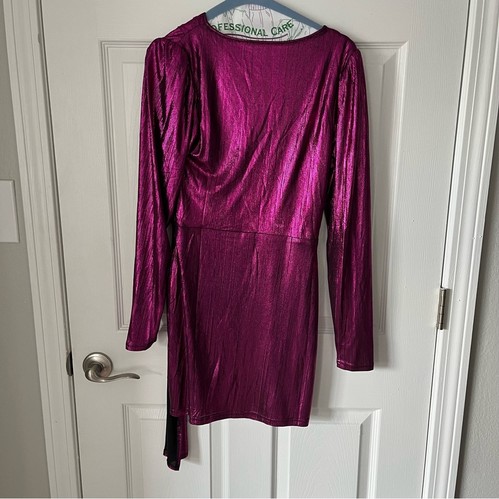 NWOT Lulus Retro Radiance Shiny Magenta Long Sleeve Tulip Mini Dress size Small - Picture 7 of 9